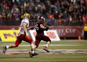 开云体育在线赛事直播-球员出场时间饱和是否造成进攻疲软，球员上场时间  第2张